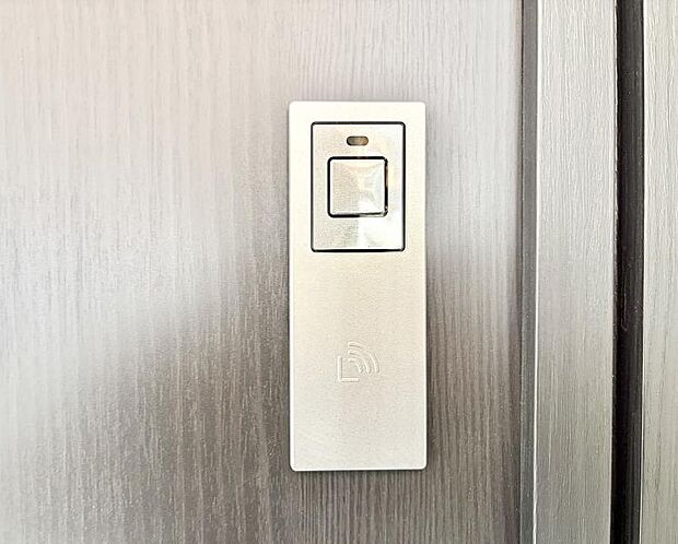 【スマートキー】■鍵を取り出さずに便利に操作できて快適