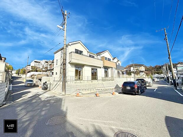 【前面道路含む現地写真】■新しい住まい、街の新しい風景