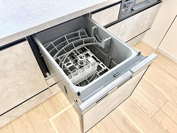 【食洗機】■手間なく洗浄!食器をピカピカに仕上げてくれます