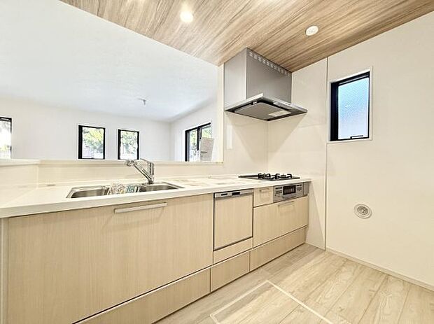 【ダイニングキッチン】■おしゃれで実用的、心ときめくキッチンデザイン