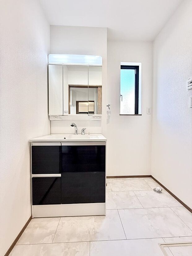 【洗面台・洗面所】■清潔感があり、気持ちよく使えます