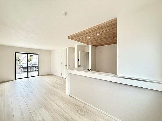 【ダイニング】■何気ない毎日を特別にする、癒しの空間