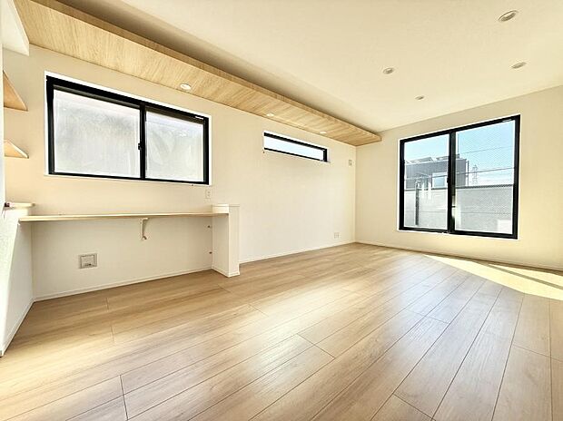 【リビングダイニング】■シンプルだけど贅沢、大切な人と過ごす心がほどける空間