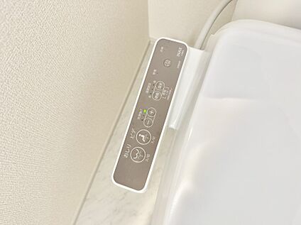 シャワートイレ