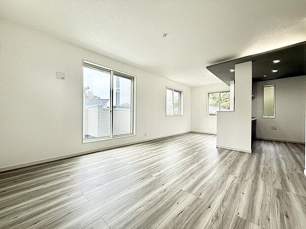 【ダイニング】■自然と心がほどける、リラックスできる場所