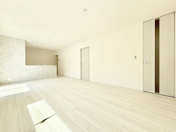 【リビング】■自然と会話が生まれる、心地よいひととき