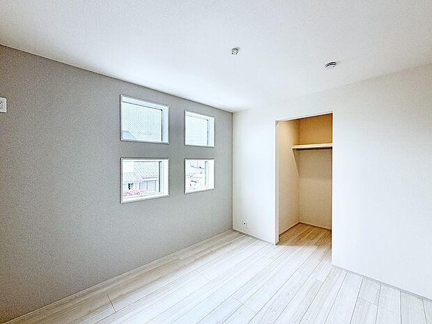 【洋室】■優雅で穏やかな時間が流れる空間