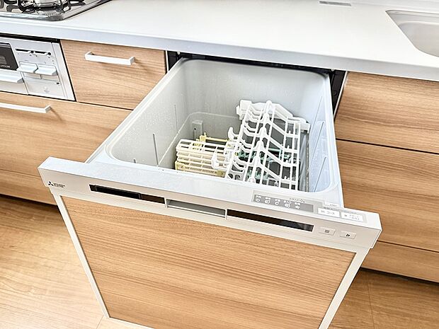 【食洗機】■食後の片づけも食洗器があれば時短に。ご家族との時間を増やせます