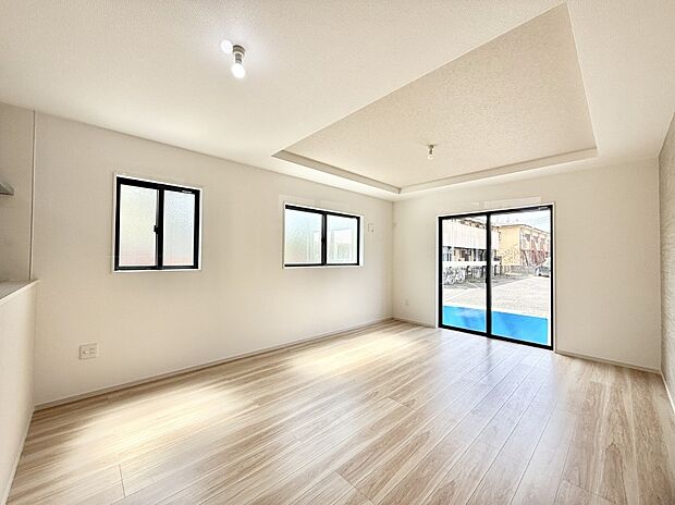 【リビング】■自然と会話が生まれる、心地よいひととき