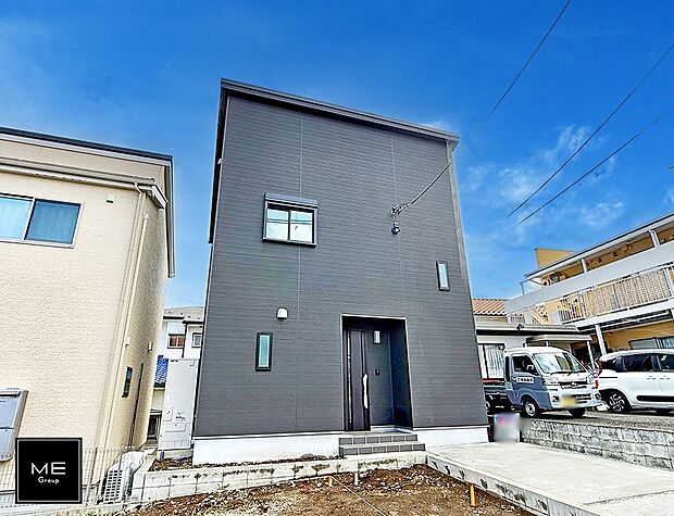 【現地外観写真】■家族みんなが笑顔で過ごせる、安心感のある住まい