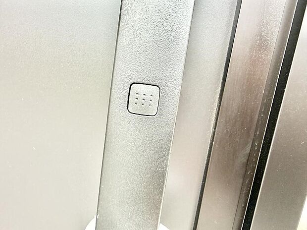 【スマートキー】■鍵を取り出さずに便利に操作できて快適