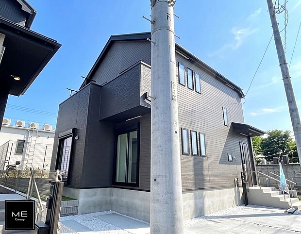 【現地外観写真】1号棟  ■家族みんなが笑顔で過ごせる、安心感のある住まい