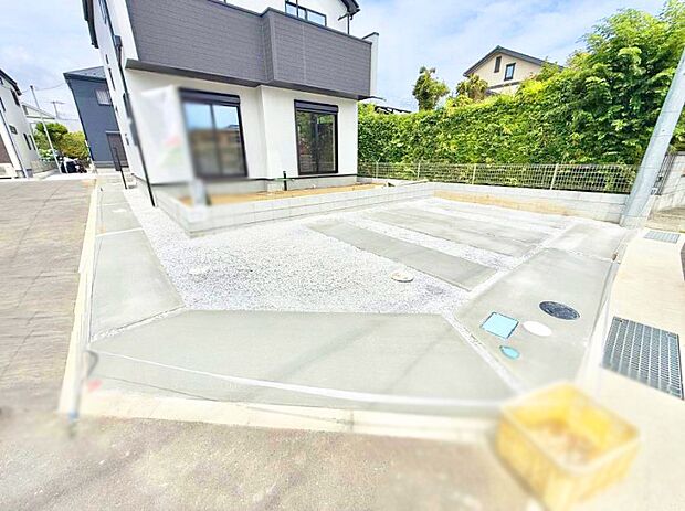 【駐車場】4号棟  ■毎日の駐車が快適に