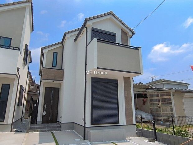 【現地外観写真】2号棟 ■暮らしを彩る充実した設備仕様が備わった住まい
