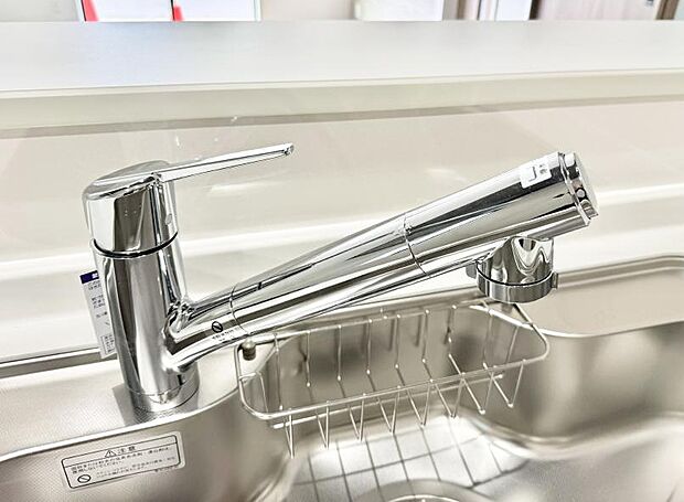 【浄水器】■清潔でおいしい水を手軽に供給してくれます