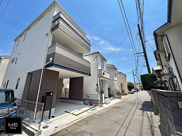 【前面道路含む現地写真】■優雅なラインが、毎日を引き立てます