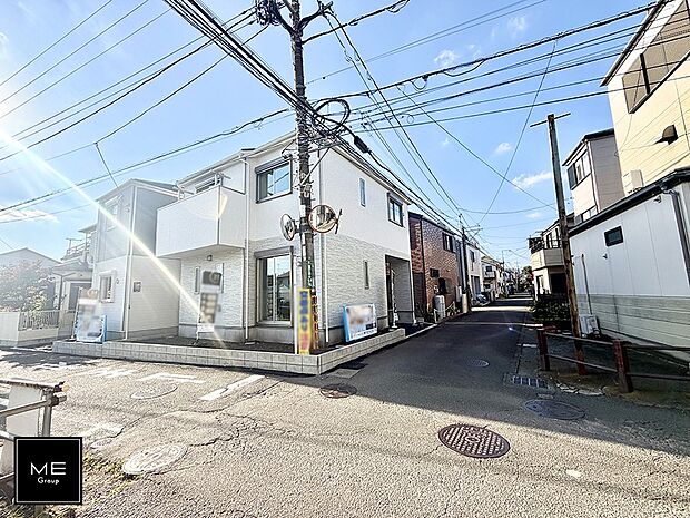 【前面道路含む現地写真】■新しい時代の息吹を感じる、心地よい環境