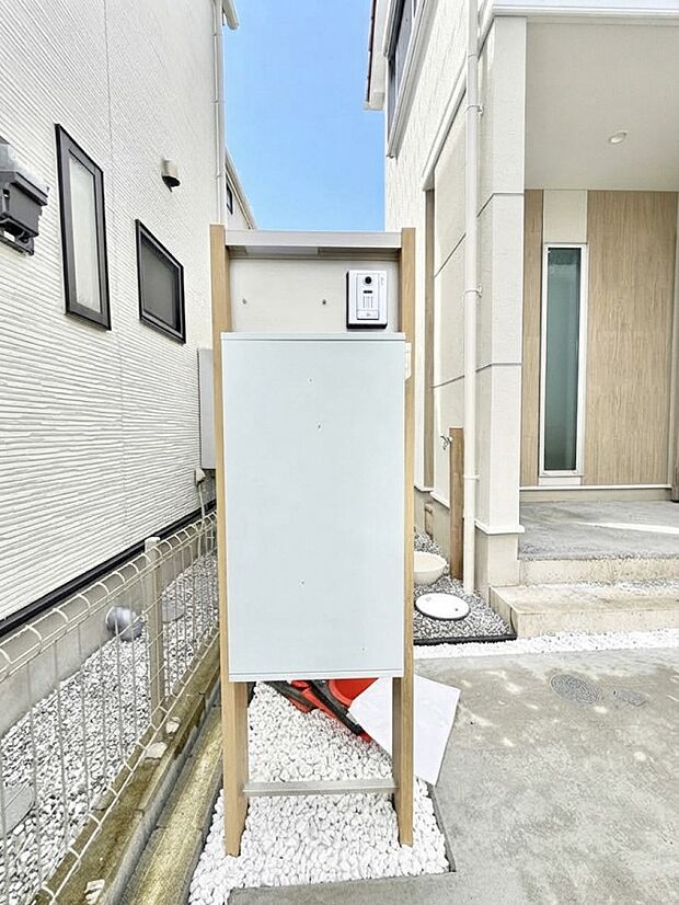 【現地外観写真】1号棟 ■家族みんなが笑顔で過ごせる、安心感のある住まい