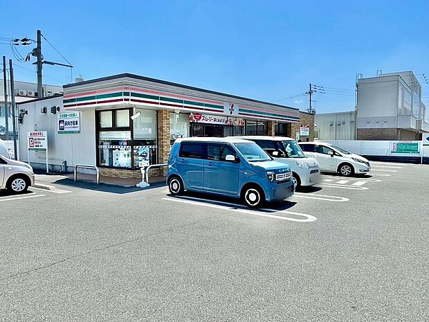 セブンイレブン城陽平川店(約309m)