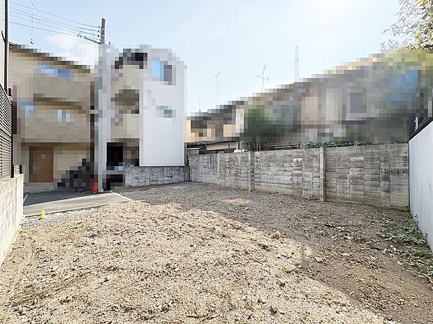 ■実際の立地や周辺環境、日当たりや前道の様子などは、現地でこそわかるポイントが沢山あります。写真や図面だけでは伝わらない雰囲気を、ぜひ現地で一緒に確認してみませんか。現地(2026年8月)撮影