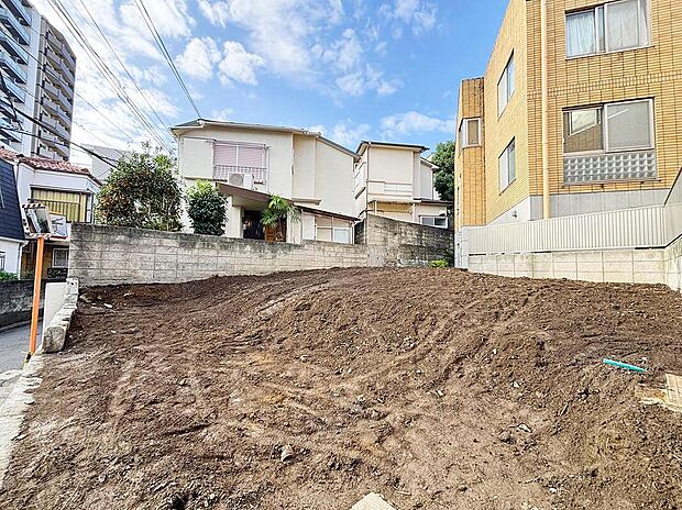 【【現地写真】】◆◆ 【無料】 見学予約 受付中 ◆◆
ＴＥＬ ： 0120-530-132（通話無料）