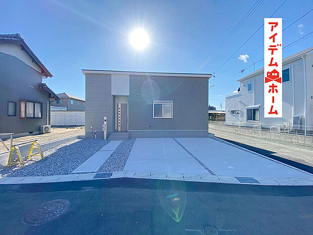 　　　　　１号棟　外観写真
　　　当日の案内も可能です♪
　お気軽にお問い合わせください！
