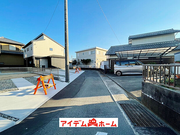 【　　　　前面道路外観写真】　　　当日の案内も可能です♪
　お気軽にお問い合わせください！
