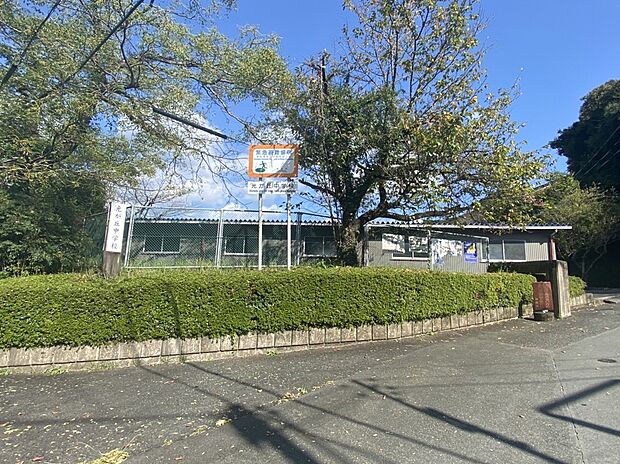 浜松市立光が丘中学校(約1,930m)