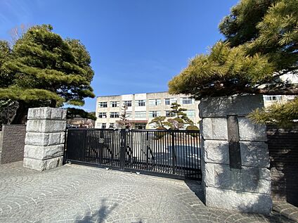 豊橋市立東田小学校 740ｍ(徒歩10分)