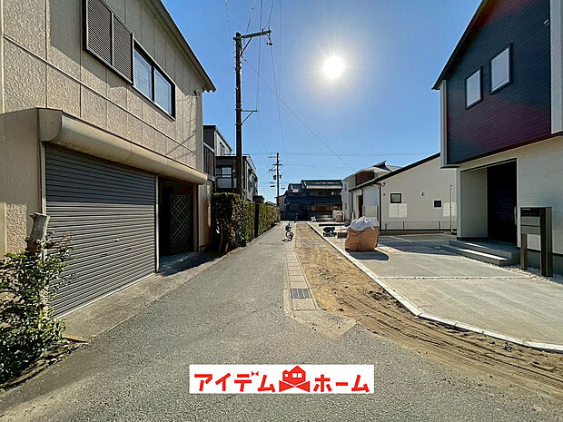 【前面道路写真】当日の案内も可能です♪
お気軽にお問い合わせください!