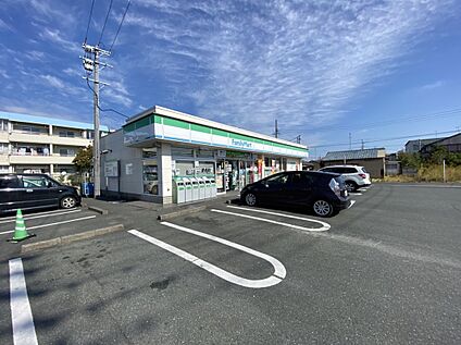 セブン-イレブン 浜松東町店 843ｍ(徒歩11分)