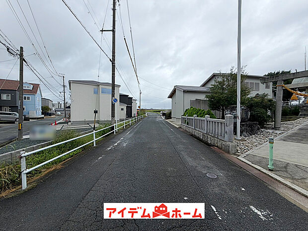 【前面道路写真】当日の案内も可能です♪
お気軽にお問い合わせください!