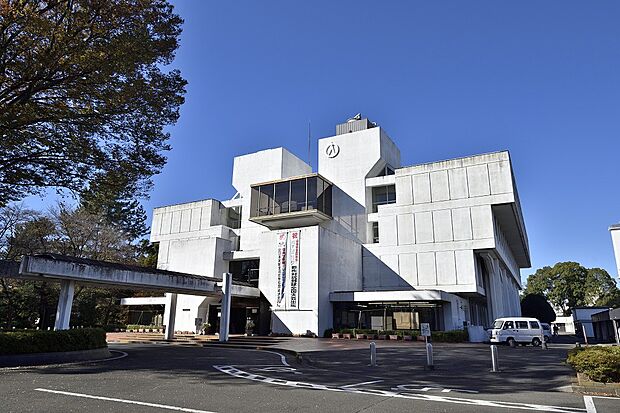 大泉町役場(約1,200m)