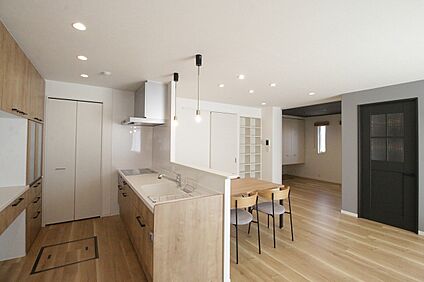 【II10号棟】ダイニングキッチン