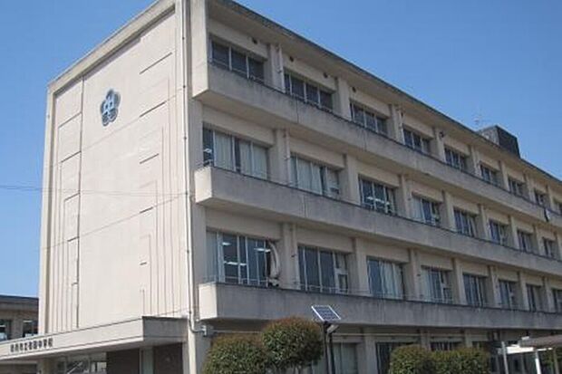 防府市立右田中学校（約650m）