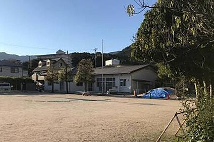 山口市立吉敷幼稚園  2356m