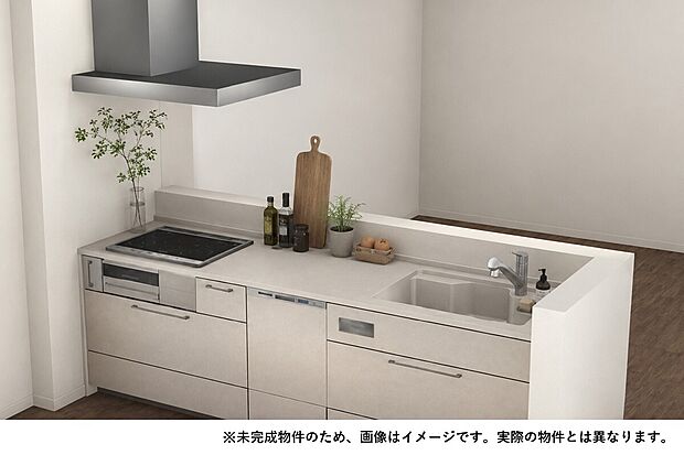 【食洗機を完備したお手入れ簡単なキッチン】食器洗い乾燥機付きで家事負担を軽減。サッと拭だけで綺麗に保てるホーロー製です。