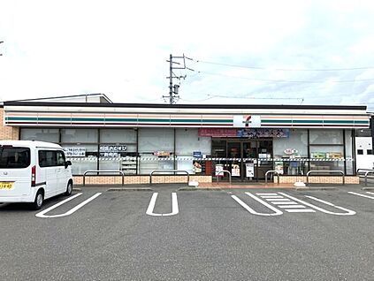 セブンイレブン岐阜中うずら７丁目店 602ｍ(徒歩8分)