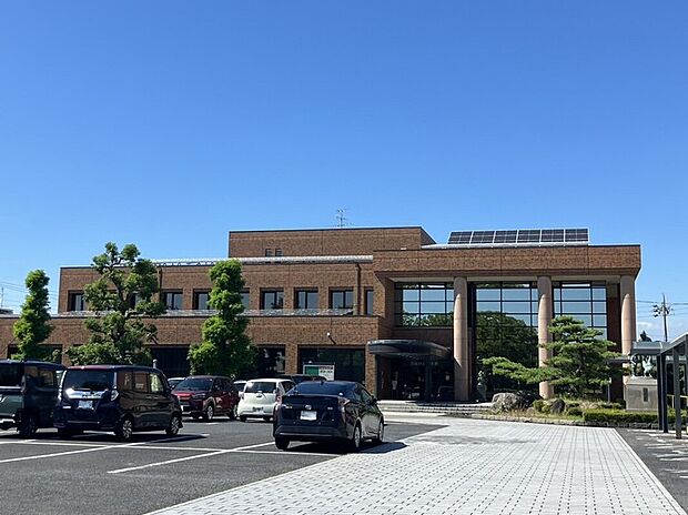 羽島市立図書館(約450m)