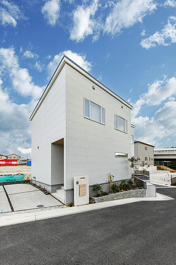 【NEWモデルハウス/外観写真】