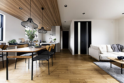 【NEWモデルハウス／LDK】