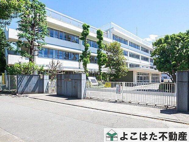 府中市立四谷小学校(約760m)