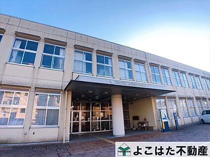 府中市立府中第三中学校 1100m