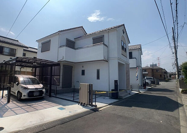 ついに完成致しました!現地をご見学に行く際は、道路の幅や周辺の交通量、施設などをご確認頂くことをおすすめします!物件の流れが早いため、内見をしたい方はお早めに当社営業までお問い合わせ頂きご予約下さい!