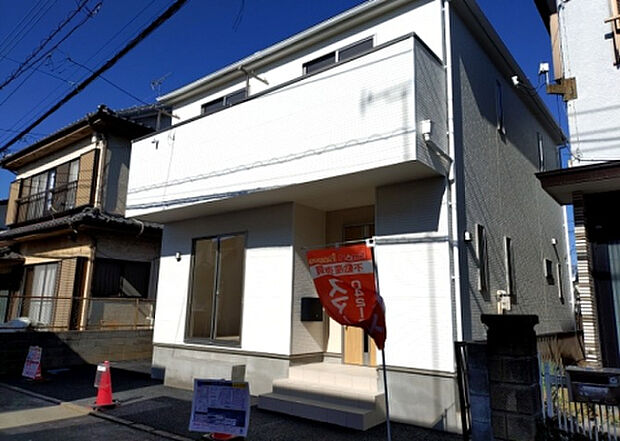 ついに完成致しました!現地をご見学に行く際は、道路の幅や周辺の交通量、施設などをご確認頂くことをおすすめします!物件の流れが早いため、内見をしたい方はお早めに当社営業までお問い合わせ頂きご予約下さい!