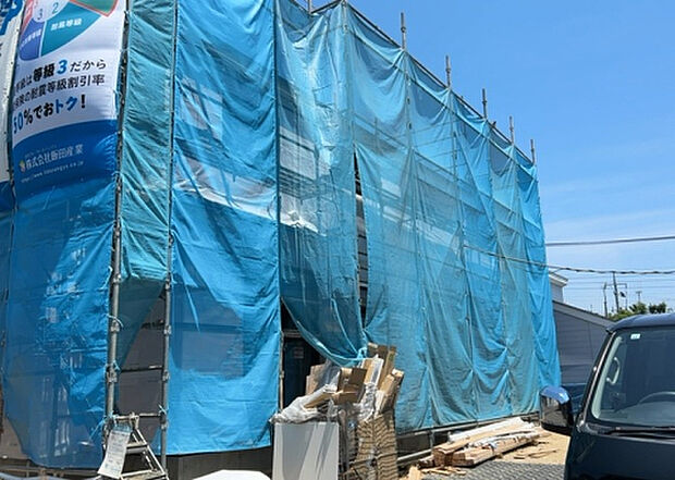 現地をご見学に行く際は、道路の幅や周辺の交通量、施設などをご確認頂くことをおすすめします!ある程度イメージをつけたいという場合は、同売主の施工事例や完成パースもお見せします。