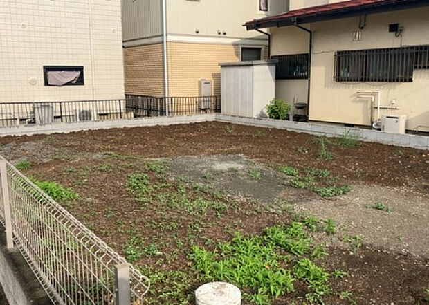 ついに完成致しました!現地をご見学に行く際は、道路の幅や周辺の交通量、施設などをご確認頂くことをおすすめします!物件の流れが早いため、内見をしたい方はお早めに当社営業までお問い合わせ頂きご予約下さい!
