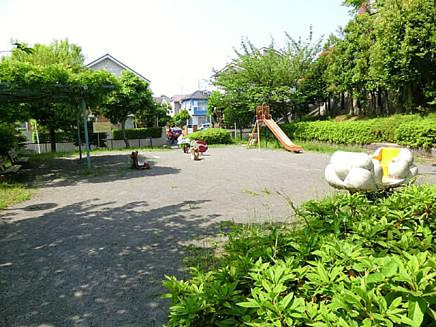 東玉川学園１丁目児童公園（約158m）