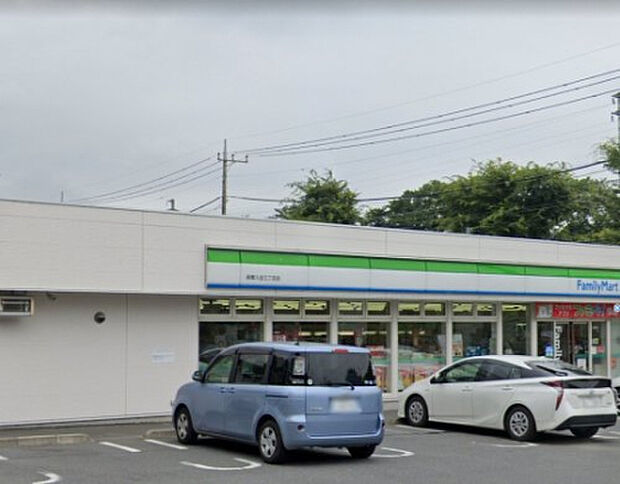 ファミリーマート 座間入谷西店（約492m）