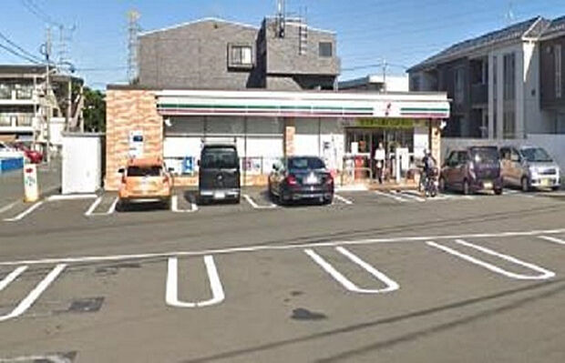 セブンイレブン 相模原東淵野辺三丁目店(約185m)